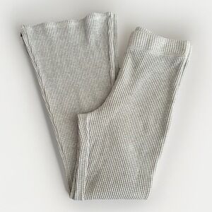 Aerie Waffle Knit Flare Pants Gray Thermal Lounge High Rise M 29x32 Cozy High